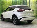 2020 Nissan KIX