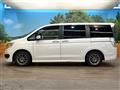 2013 Honda Step WGN