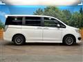 2013 Honda Step WGN