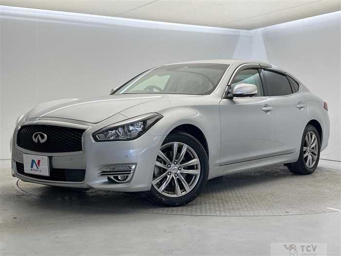 2017 Nissan Fuga