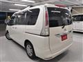 2011 Nissan Serena