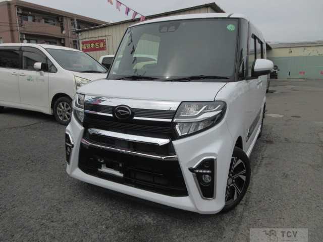 2021 Daihatsu Tanto Custom