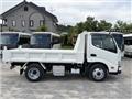 2025 Hino Dutro