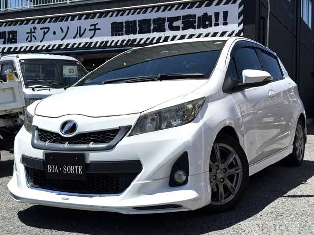 2011 Toyota Vitz