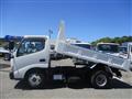 2008 Hino Dutro
