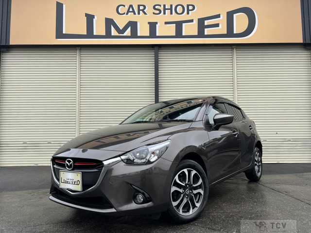 2016 Mazda Demio