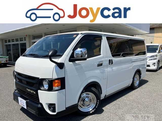 2022 Toyota Hiace Van