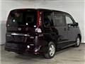 2009 Nissan Serena