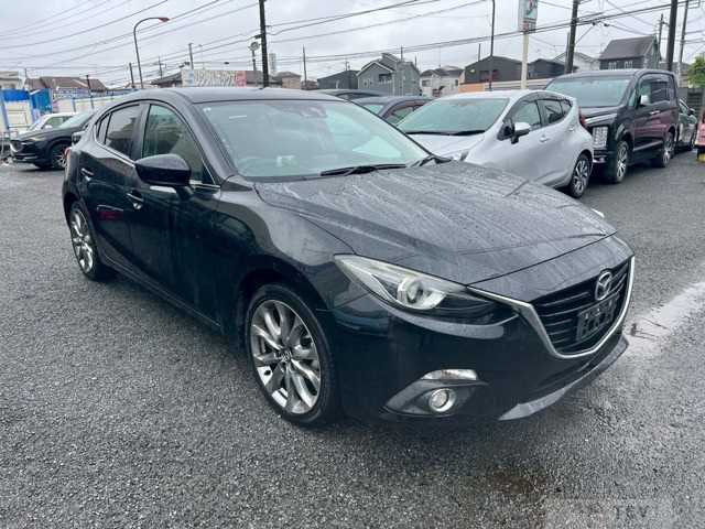 2014 Mazda Axela