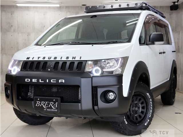 2017 Mitsubishi Delica D5
