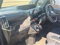 2023 Daihatsu Tanto Custom