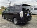 2013 Toyota Voxy
