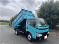 2004 Toyota Dyna Truck
