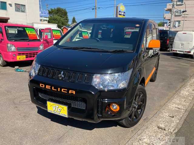 2017 Mitsubishi Delica D5