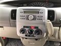 2011 Daihatsu Tanto