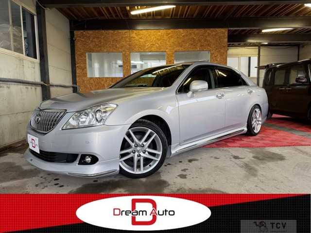 2009 Toyota Crown Majesta