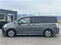 2013 Honda Step WGN