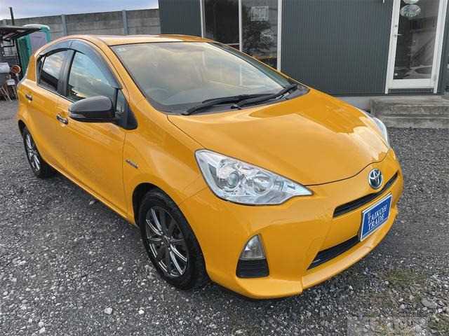 2014 Toyota AQUA