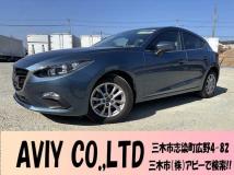 2015 Mazda Axela