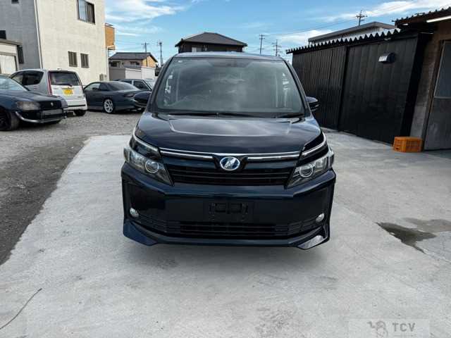 2015 Toyota Voxy