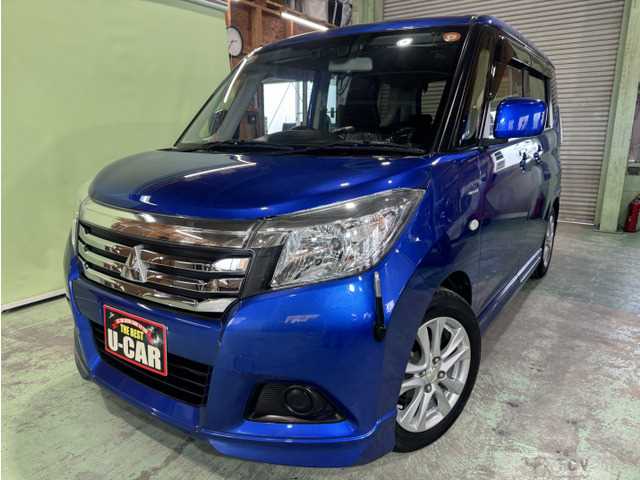 2016 Mitsubishi Delica
