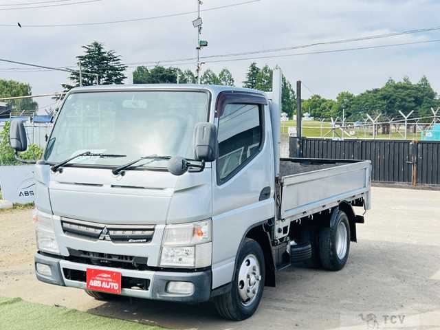 2014 Mitsubishi Canter