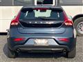 2017 Volvo V40
