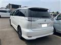2012 Toyota Estima Hybrid