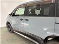 2010 Mitsubishi Delica D5