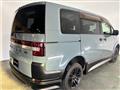 2010 Mitsubishi Delica D5