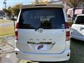 2005 Toyota Noah