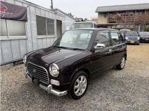 2001 Daihatsu Miragino
