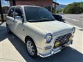 2001 Daihatsu Miragino
