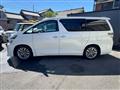 2014 Toyota Vellfire