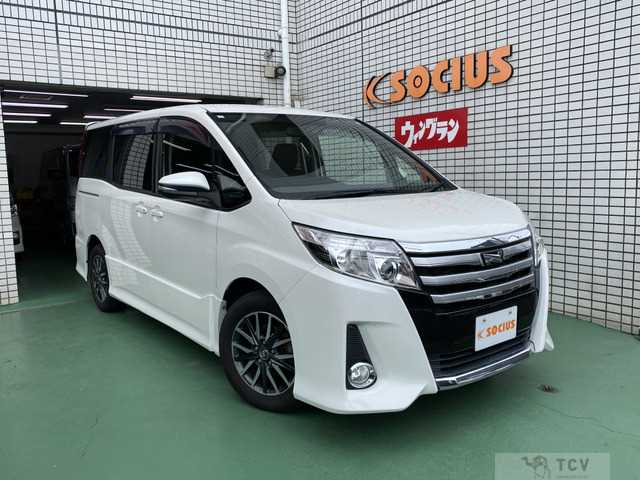 2015 Toyota Noah