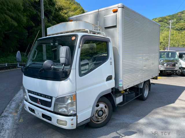 2003 Mitsubishi Canter
