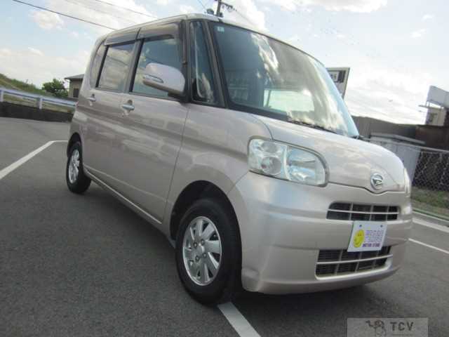 2010 Daihatsu Tanto