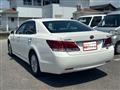 2017 Toyota Crown