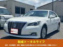 2017 Toyota Crown