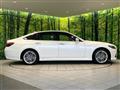 2019 Toyota Crown Hybrid