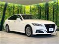 2019 Toyota Crown Hybrid