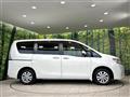 2012 Nissan Serena