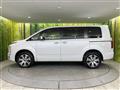 2023 Mitsubishi Delica D5