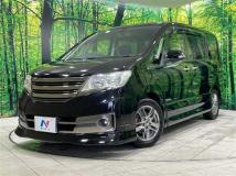 2013 Nissan Serena