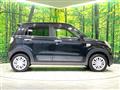 2016 Daihatsu Cast
