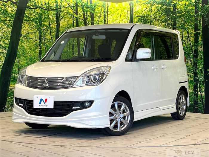 2012 Mitsubishi Delica D2