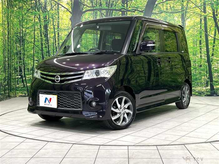 2012 Nissan ROOX