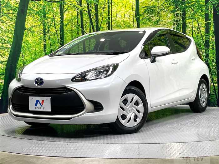 2025 Toyota AQUA