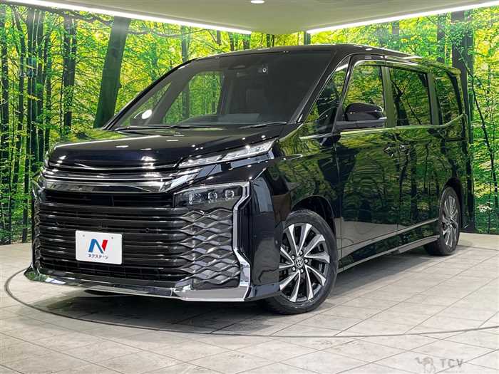 2024 Toyota Voxy
