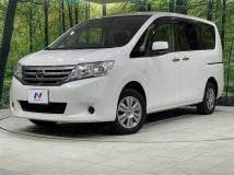 2013 Nissan Serena